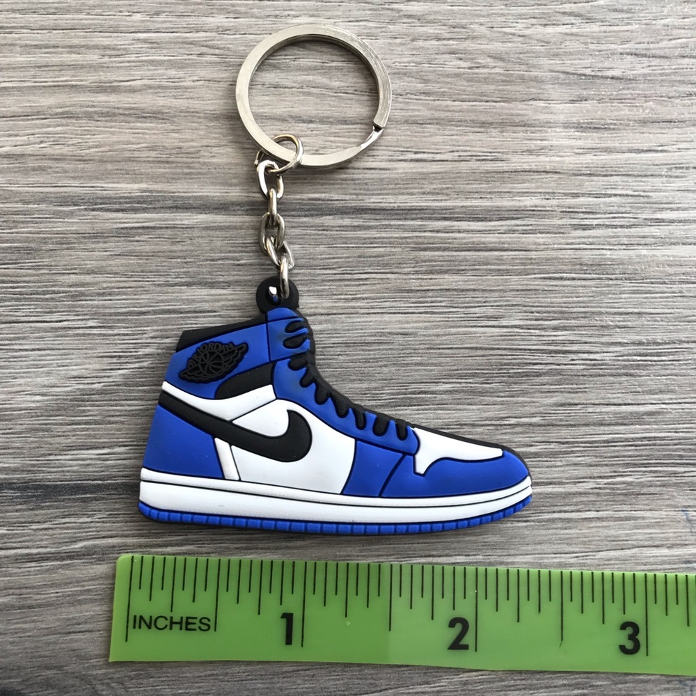 Nike Air Jordan Shoe KeyChain - Picture 4 of 5